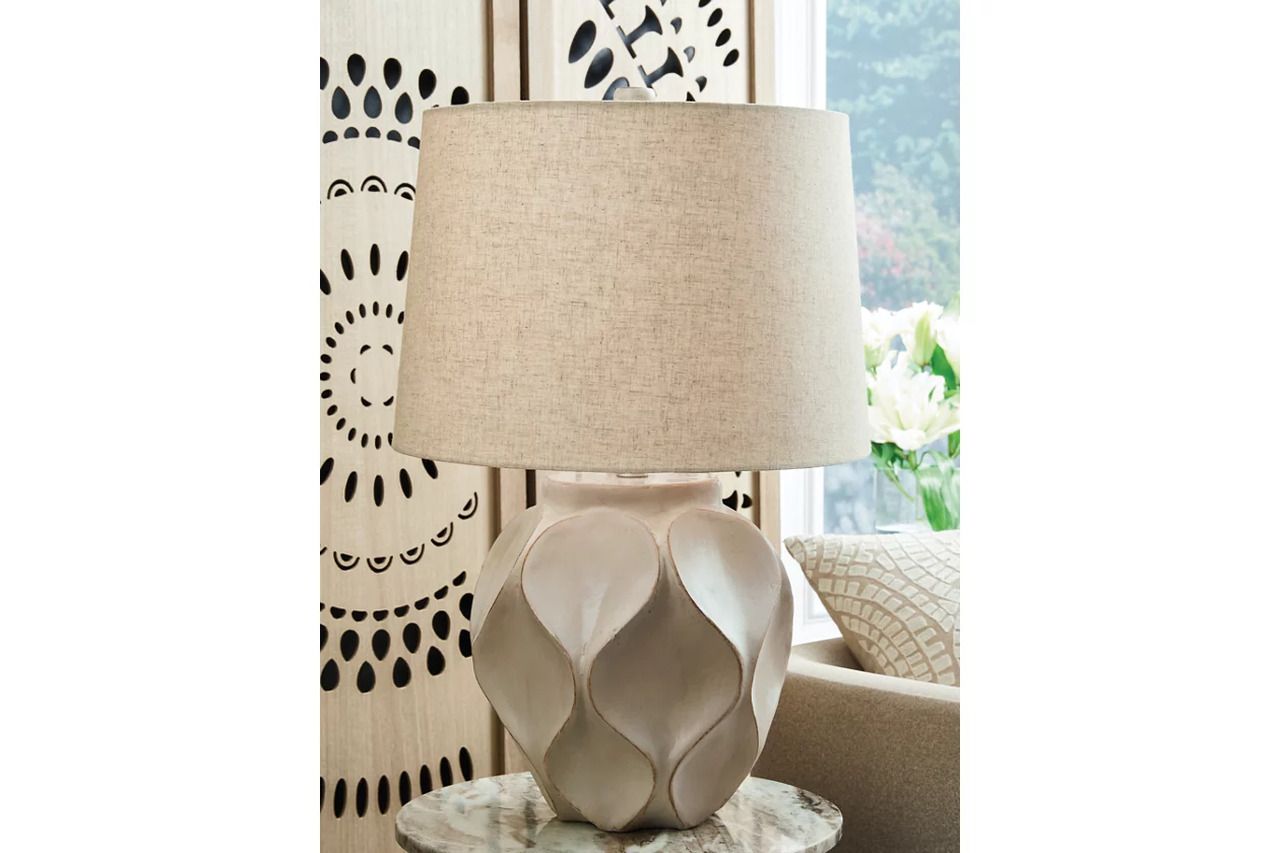 Edselham Table Lamp In Distressed Cream L235974