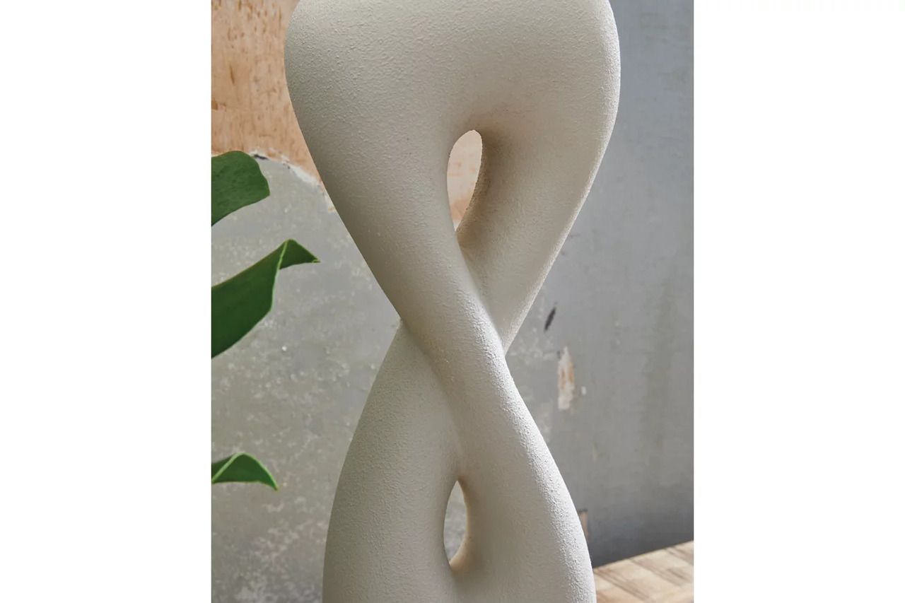 Judrich Table Lamp In White and Gold L236024