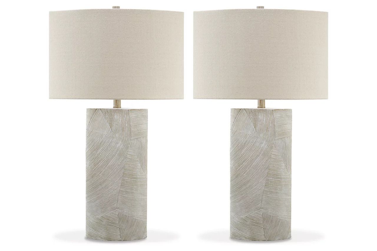 Bradard Brown Table Lamp L243264