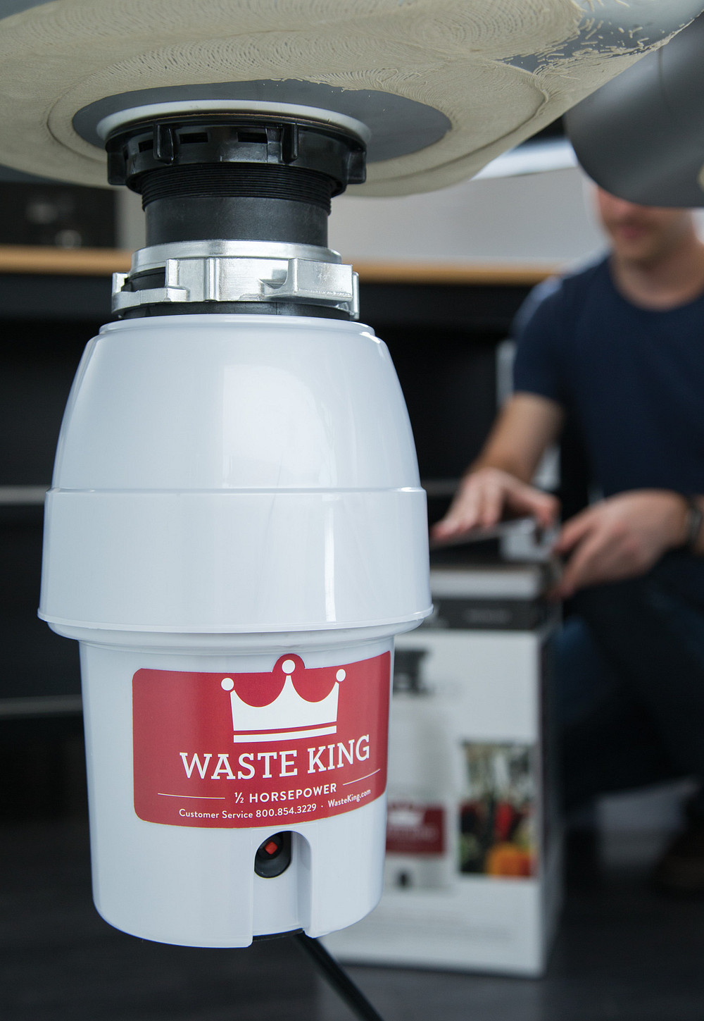 Legend 1/2 horsepower garbage disposal L2600