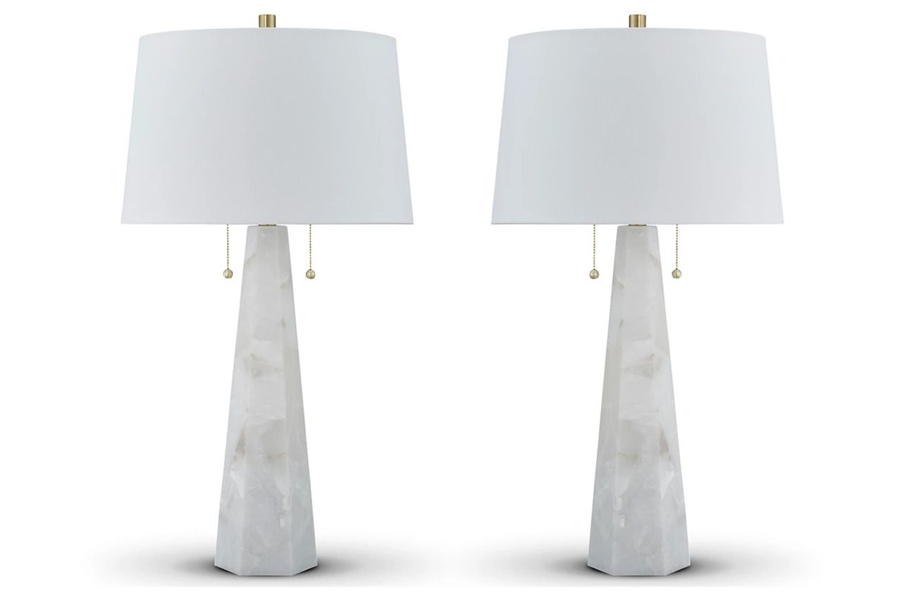 Laurellen Table Lamp In White L429064