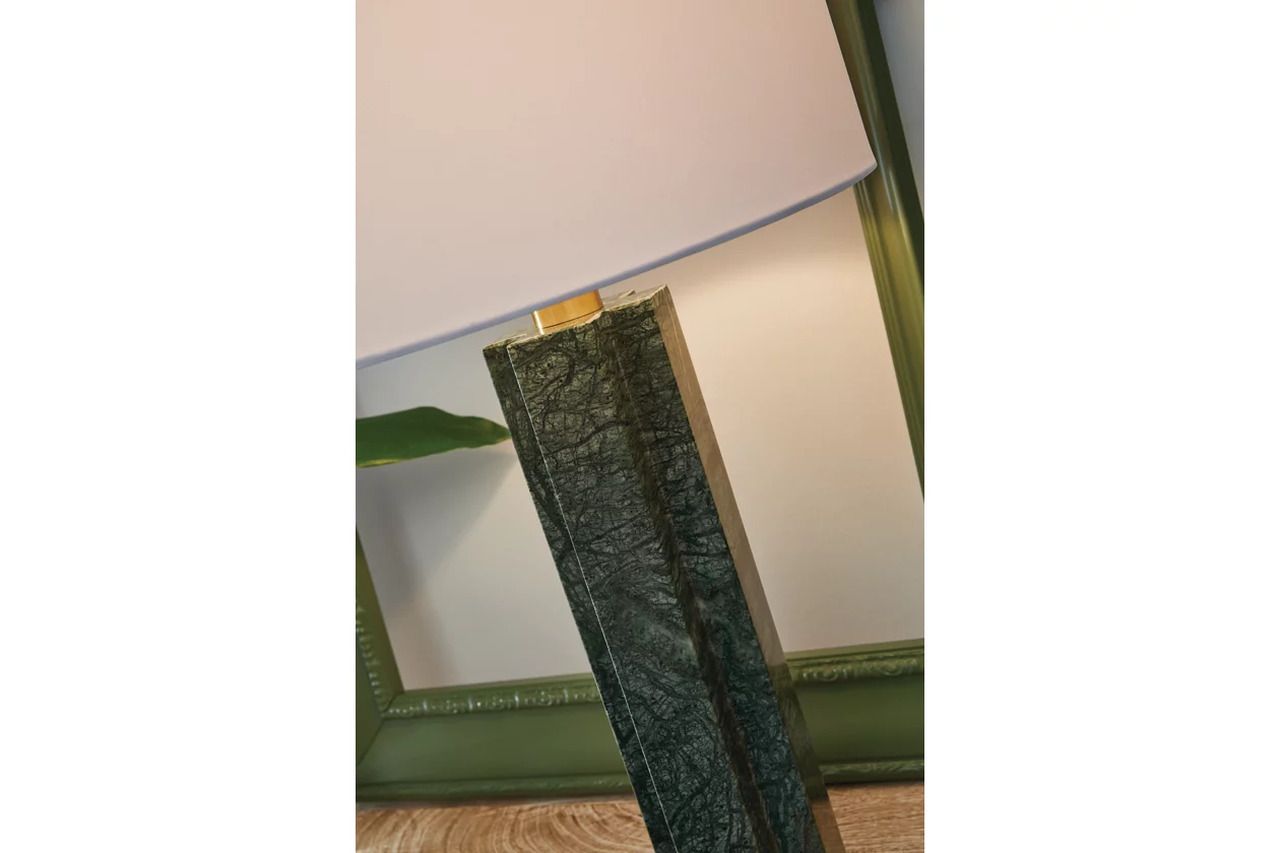 Keegan Table Lamp In Green L429084