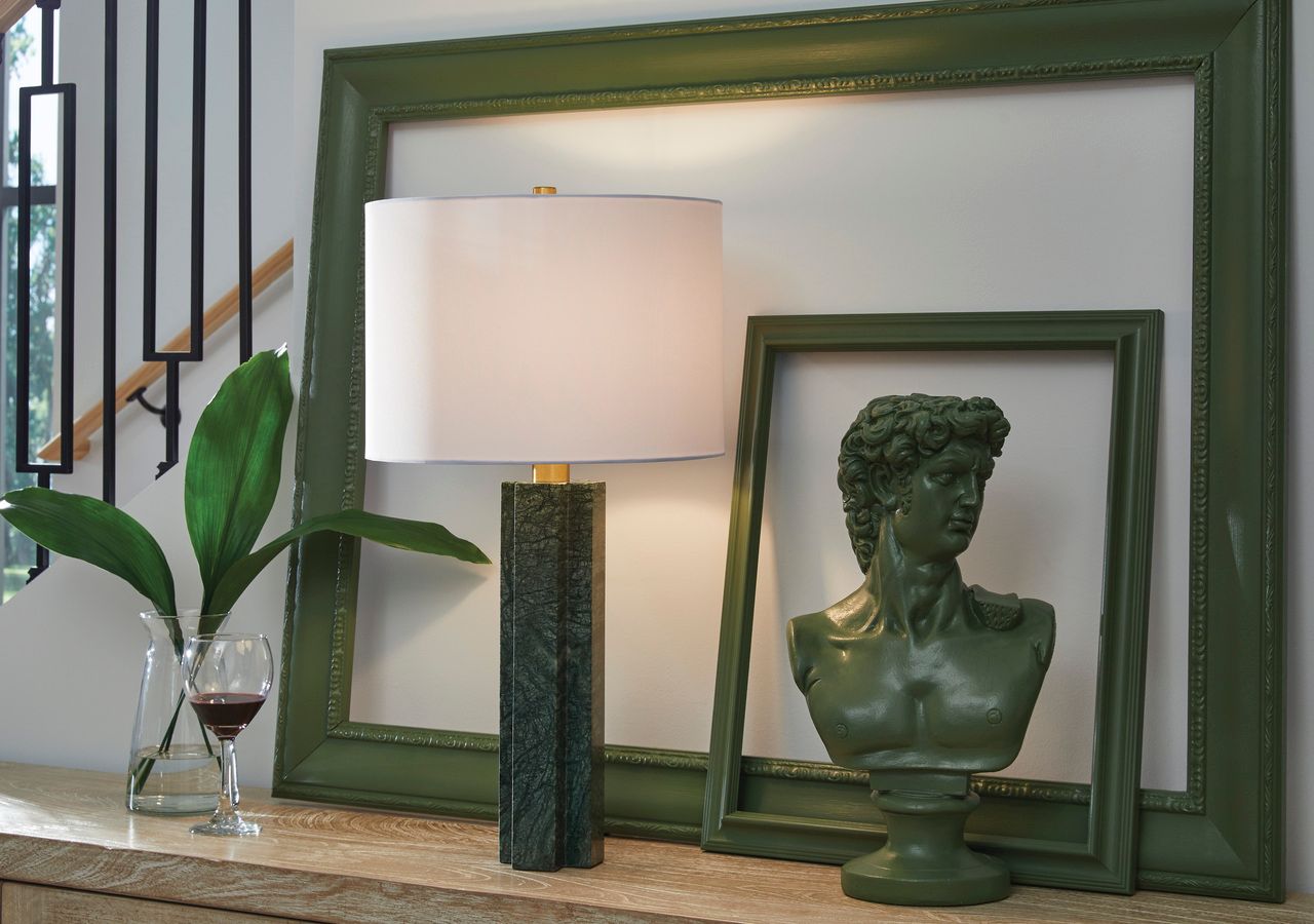 Keegan Table Lamp In Green L429084