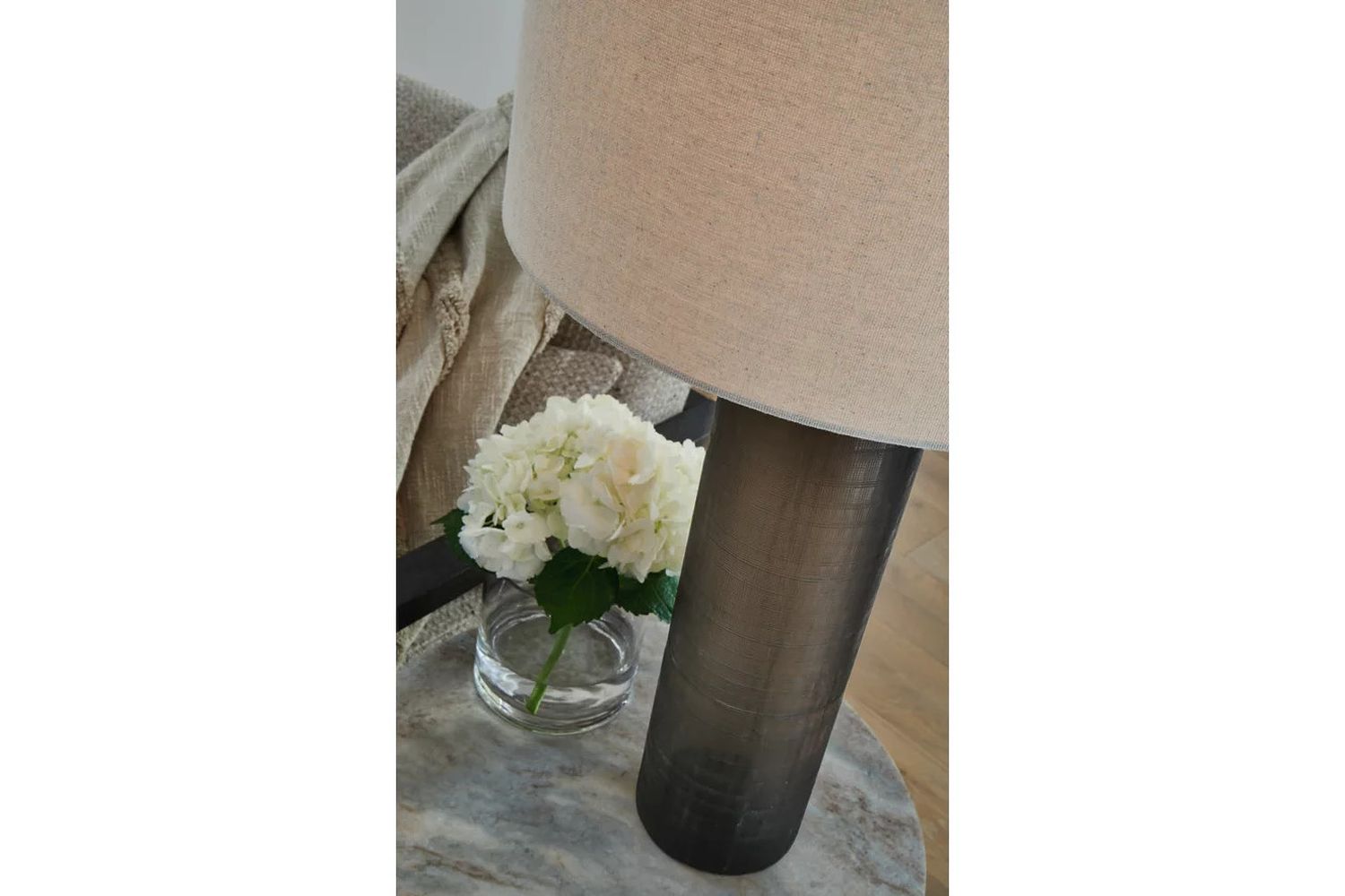 Dingerly Brown Glass Table Lamp L430824