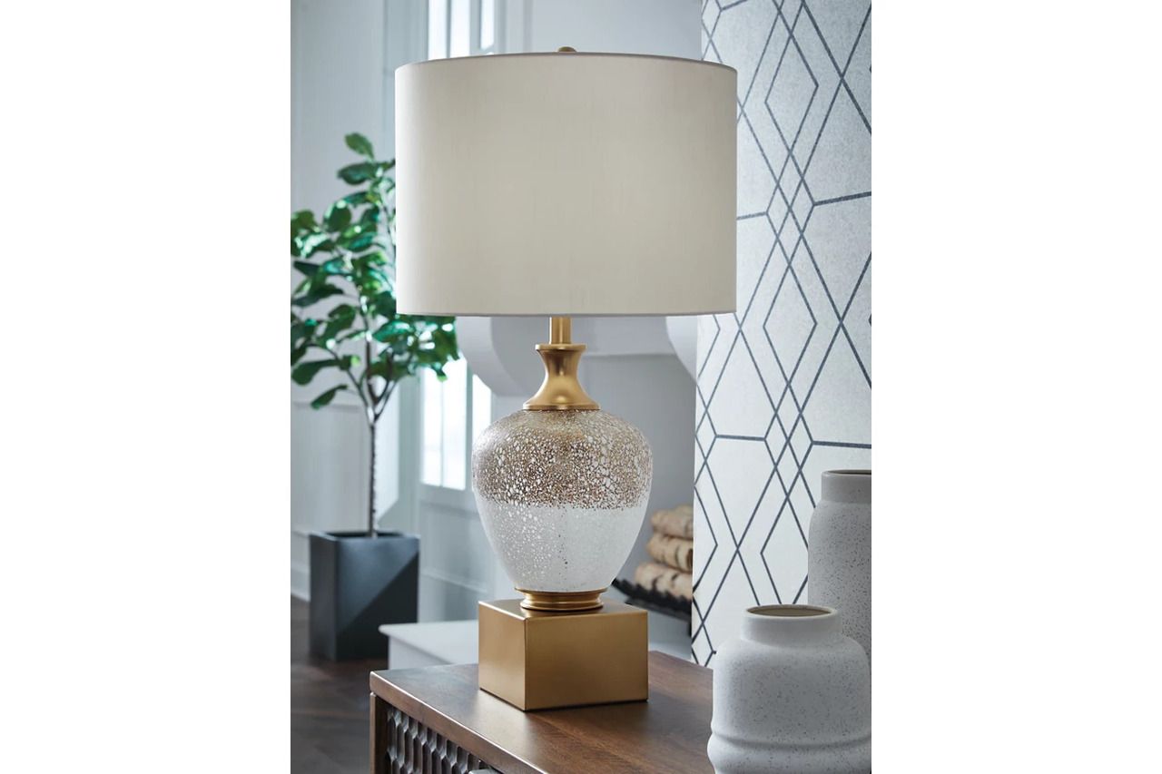 Tavisburg Table Lamp In Brown/White/Gold L430894