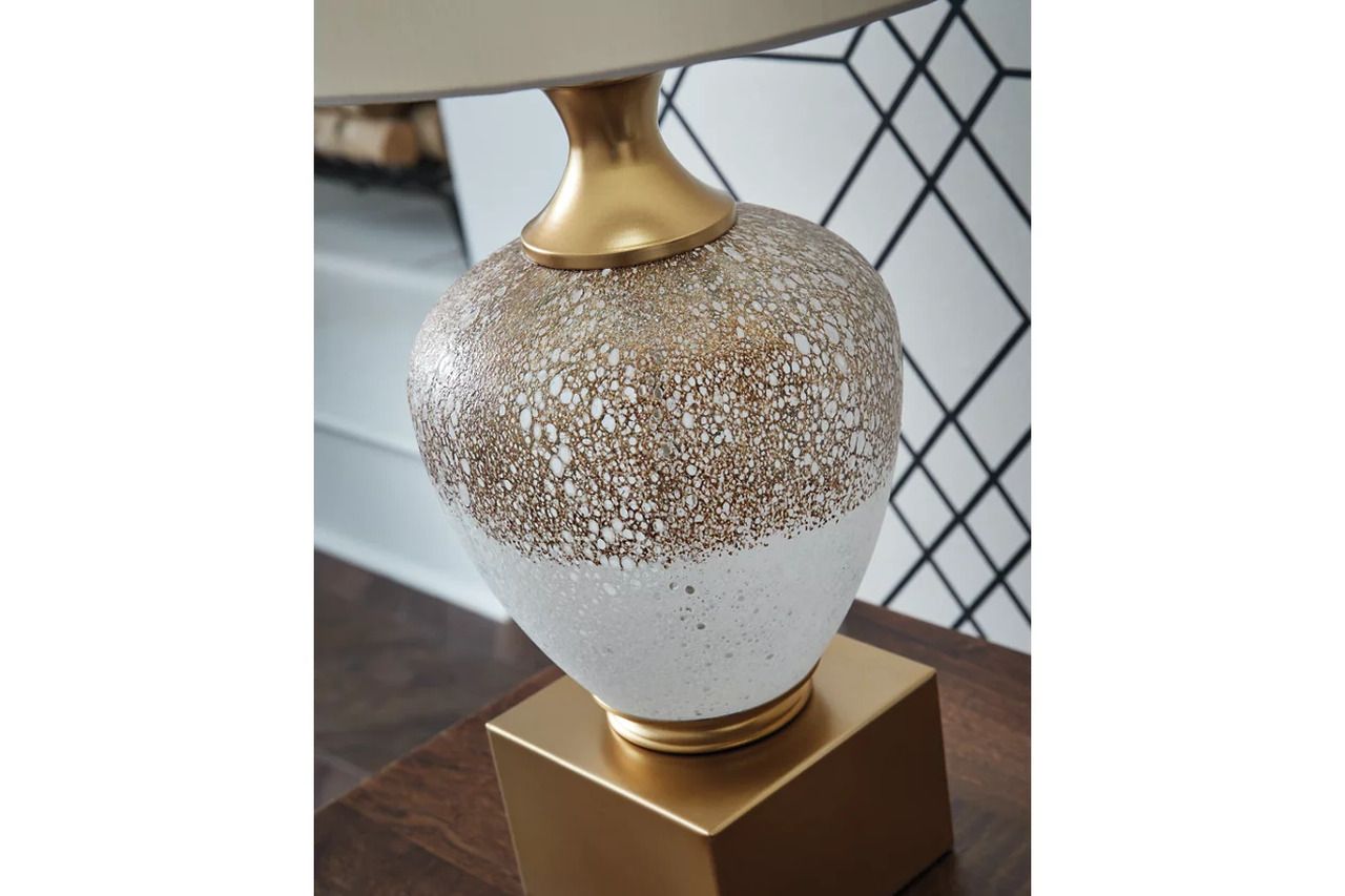 Tavisburg Table Lamp In Brown/White/Gold L430894