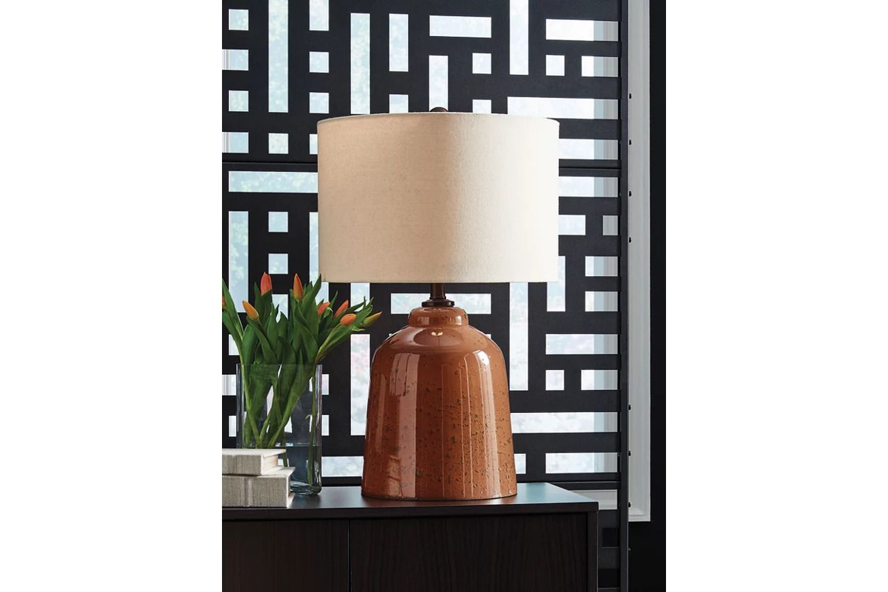 Aaleahya Table Lamp In Rust L430904