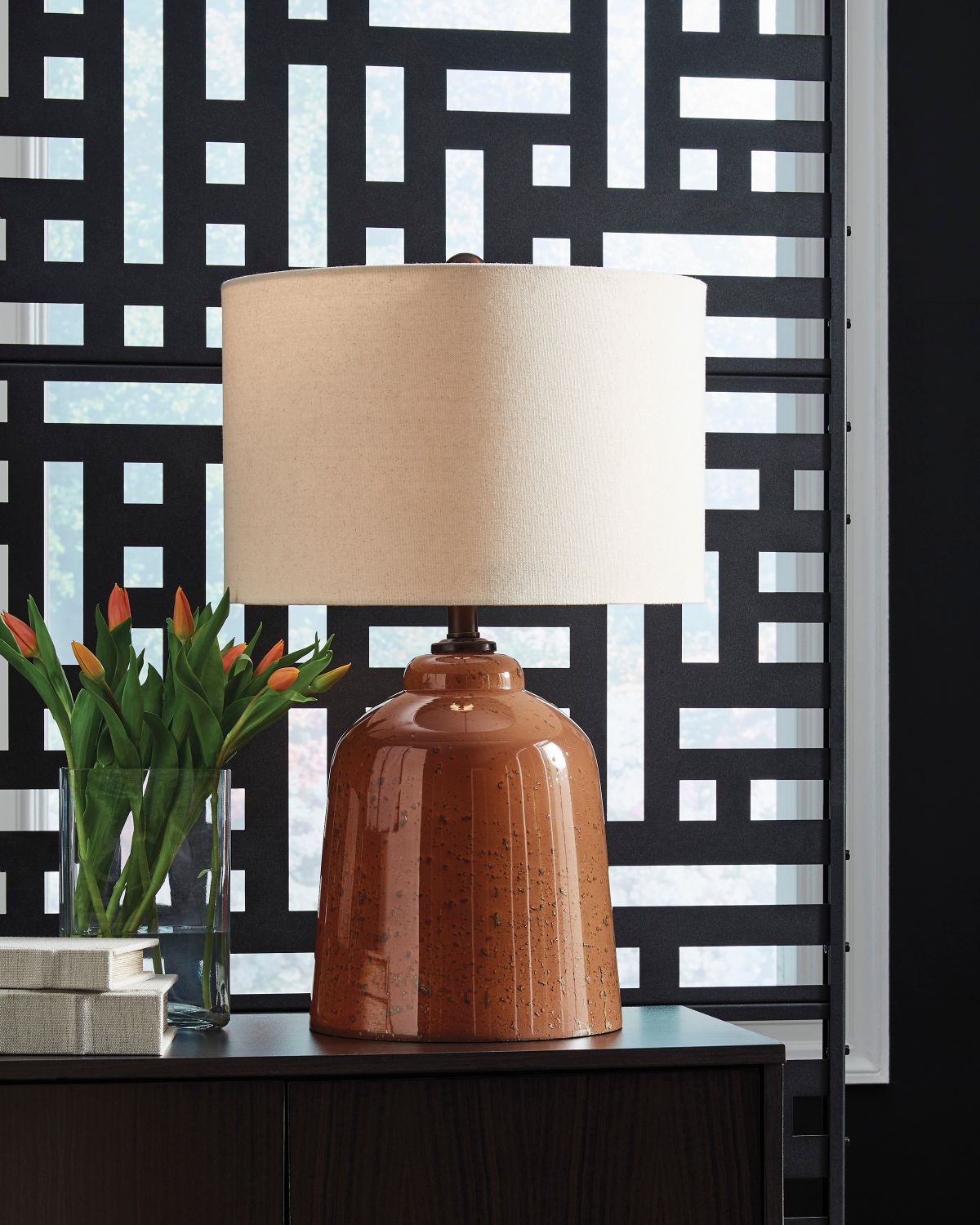 Aaleahya Table Lamp In Rust L430904