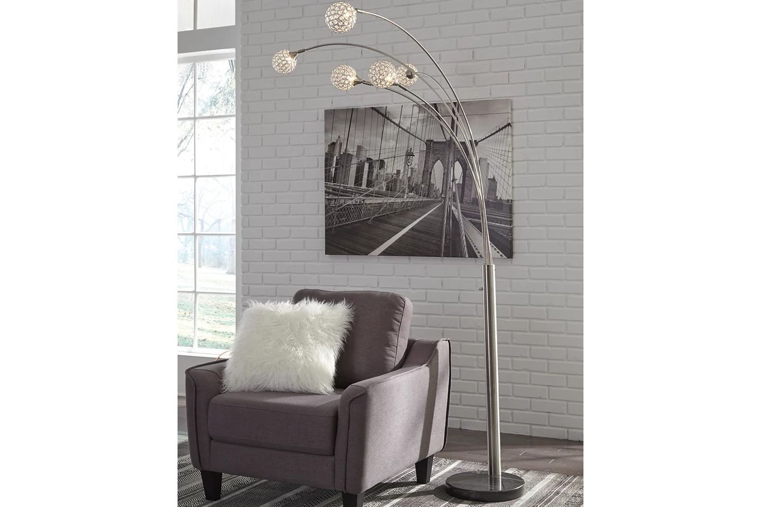 Winter Silver Metal Arc Lamp L725089