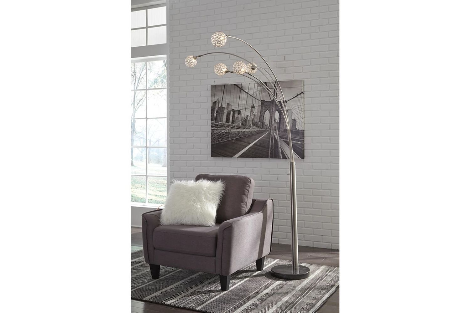 Winter Silver Metal Arc Lamp L725089