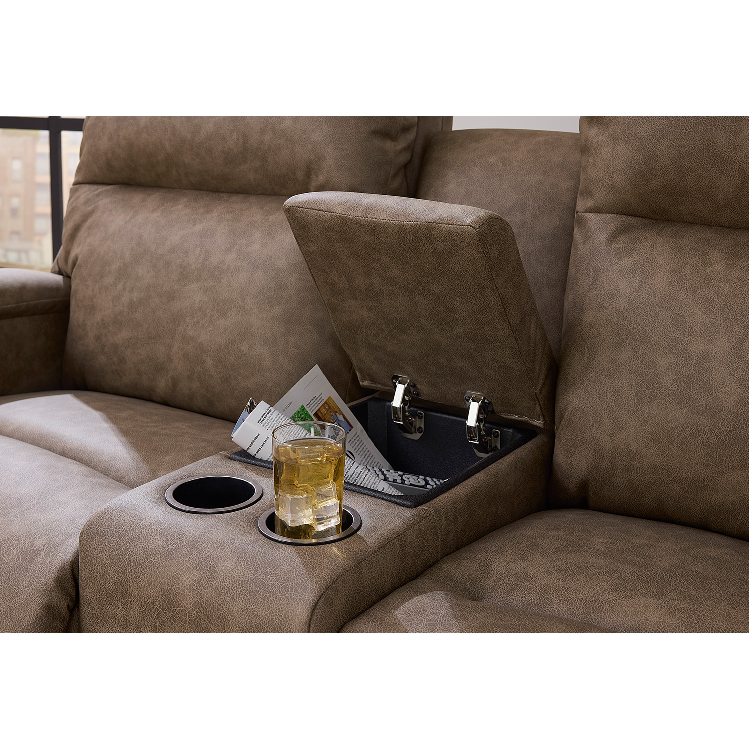 Maverly - Pillow Cushioned Reclining Loveseat - L910RA4 L910RA4
