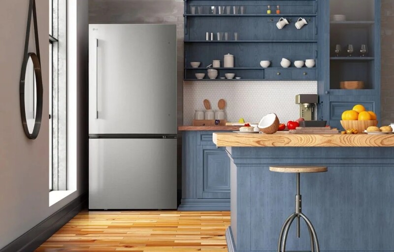 26 Cu. Ft. Bottom Freezer Refrigerator LB26H2200S