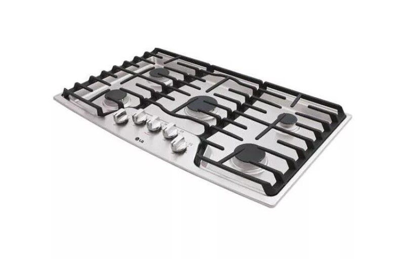 36” Gas Cooktop with SuperBoil™ view 3