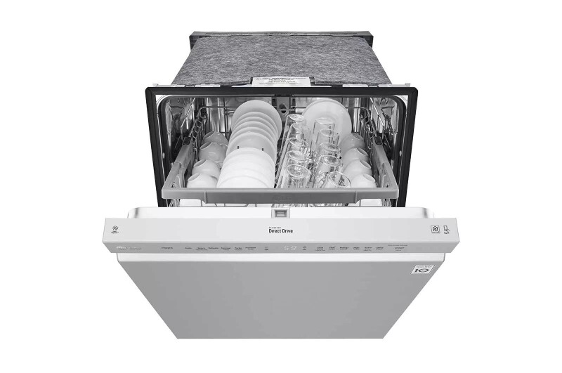 Front Control Dishwasher with QuadWash™ and EasyRack™ Plus view 3
