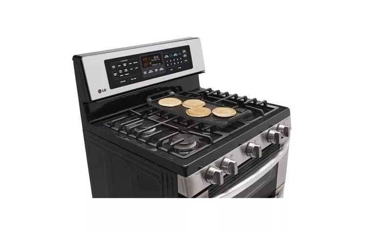 6.1 Cu. Ft. Capacity Gas Double Oven Range With Infrared Grill And Easyclean™ LDG3017ST