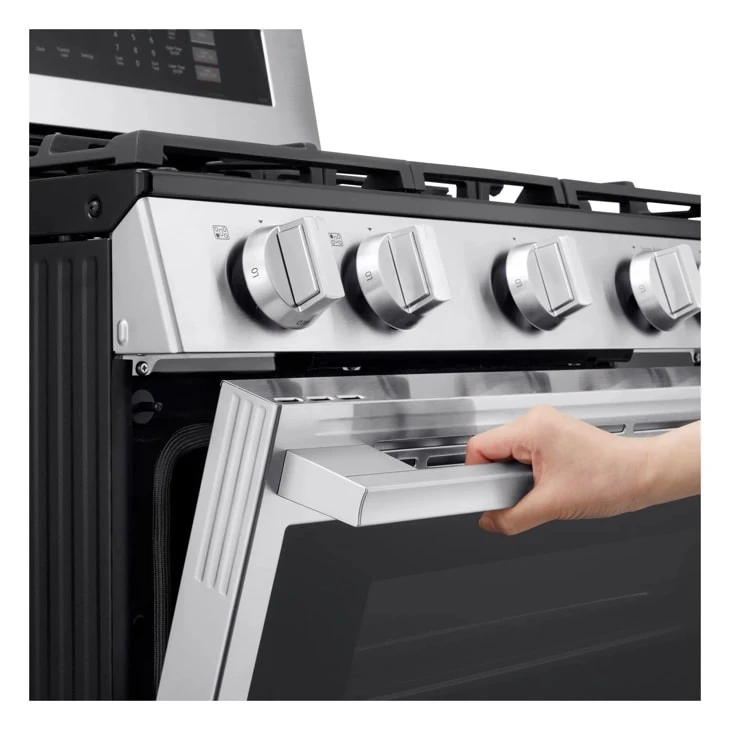 6.9 Cu. Ft. Smart Gas Double Oven Freestanding Range With Probake Convection®, Air Fry & Air Sous Vide LDGL6924Y