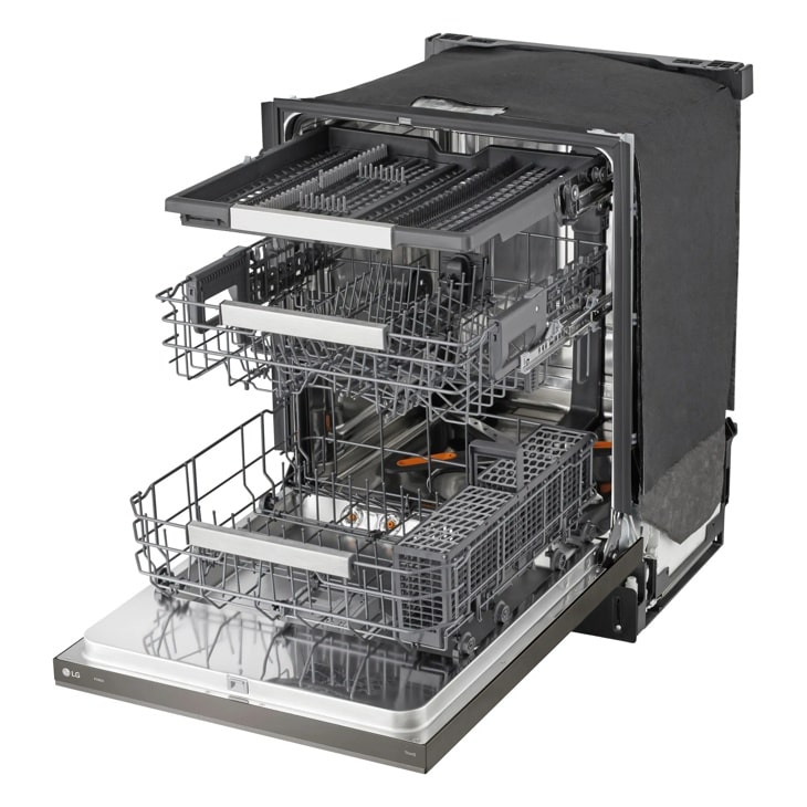 Smart FlushFit™ Top Control Dishwasher with 1-Hour Wash & Dry, QuadWash® Pro, TrueSteam® and Dynamic Heat Dry™ w/AutoVent Dry™ view 4