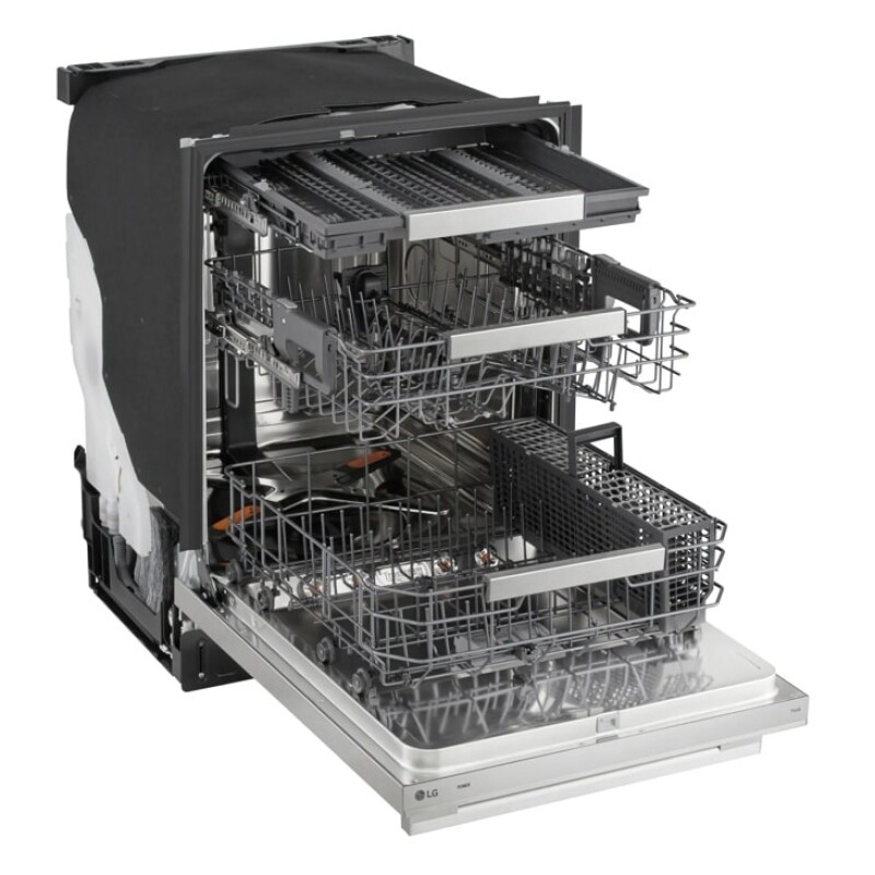 Smart FlushFit™ Hidden Top Control Dishwasher with 1-Hour Wash & Dry, QuadWash® Pro, TrueSteam® and Dynamic Heat Dry™ w/AutoVent Dry™ view 8