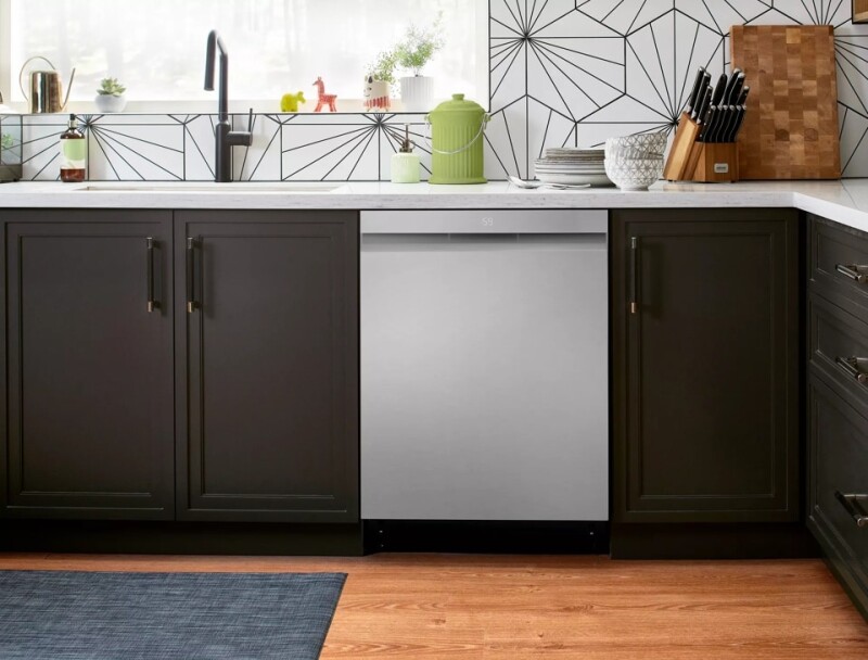 Smart Top-Control Dishwasher with 1-Hour Wash & Dry, QuadWash® Pro, and Dynamic Heat Dry™ view 10
