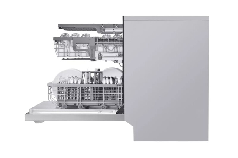 Top Control Smart wi-fi Enabled Dishwasher with QuadWash™ and TrueSteam® LDT6809SS