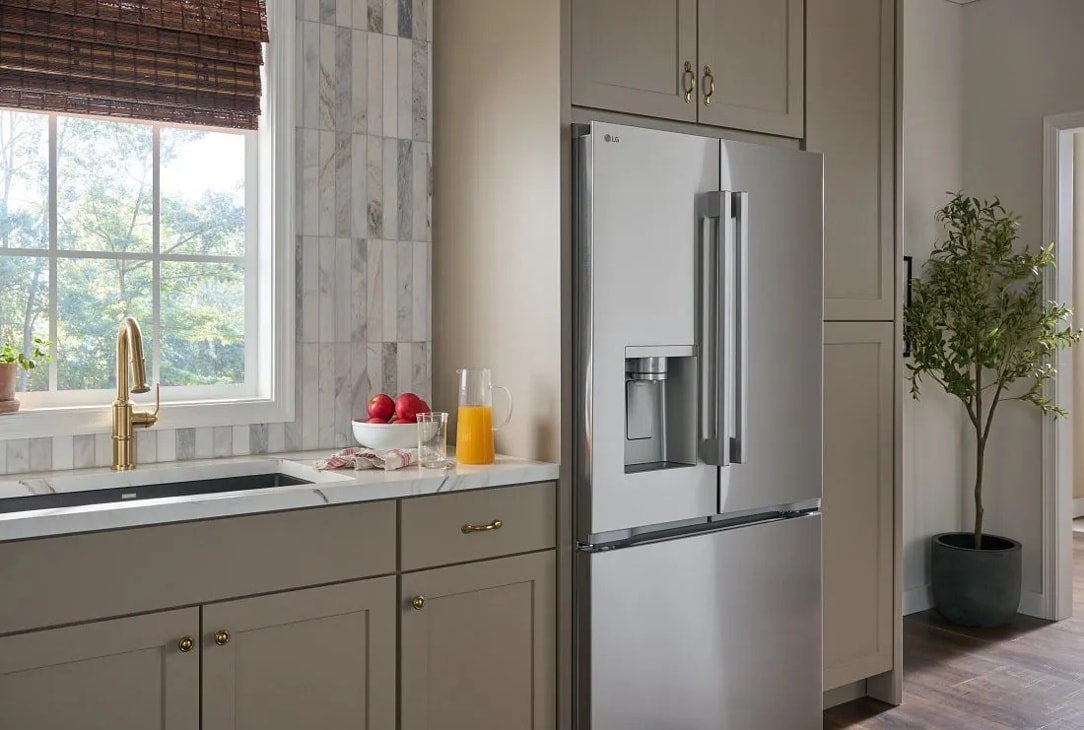 24 cu. ft. Counter-Depth MAX™ with Zero Clearance™ 3-Door French Door Refrigerator view 10