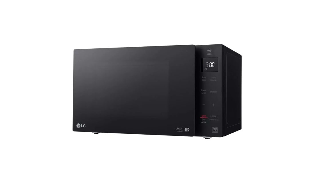 0.9 Cu. Ft. Neochef™ Countertop Microwave With Smart Inverter And Easyclean® LMC0975SB
