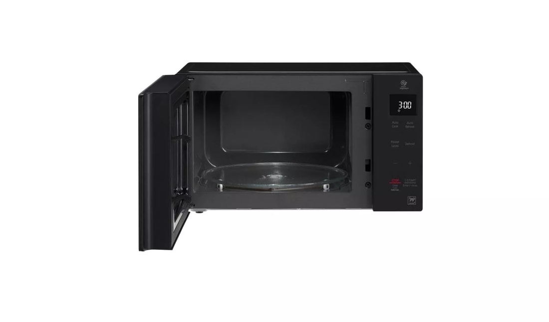 0.9 Cu. Ft. Neochef™ Countertop Microwave With Smart Inverter And Easyclean® LMC0975SB