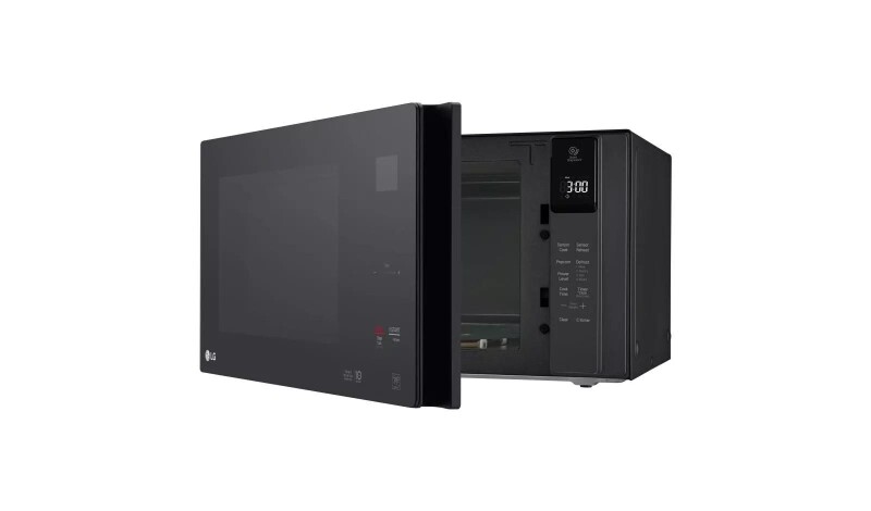 1.5 Cu. Ft. Neochef™ Countertop Microwave With Smart Inverter And Easyclean® LMC1575SB