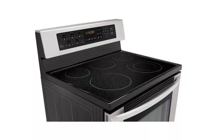5.6 Cu. Ft. Capacity Single Oven Electric Range With Intuitouch™ Controls LRE3012ST