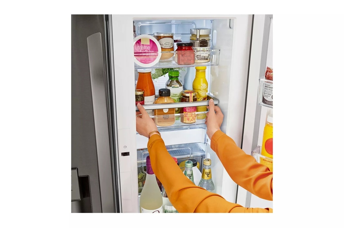 30 cu. ft. Smart wi-fi Enabled Door-in-Door® Refrigerator with Craft Ice™ Maker LRFDS3016D