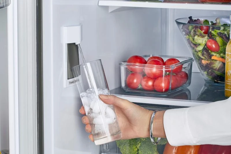 Access Fresh Filtered Water Single-Handedly