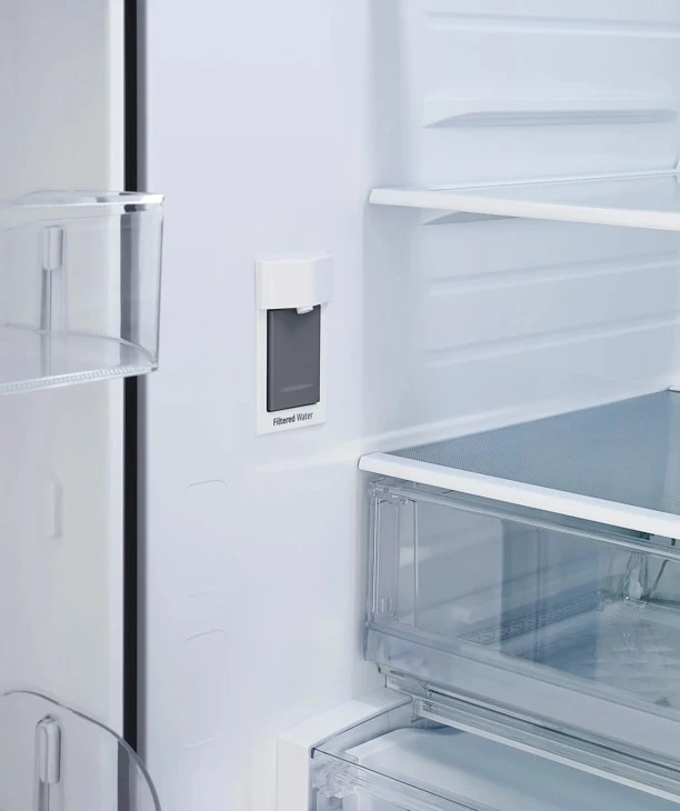 27 Cu. Ft. Smart Counter-depth Max™ French Door Refrigerator LRFLC2726S