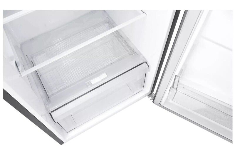 7 Cu. Ft. Top Freezer Refrigerator LRTNC0705V