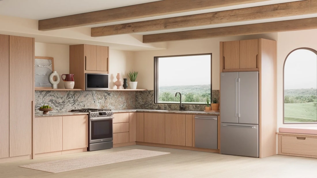 LG STUDIO 6.3 cu. ft. Smart wi-fi Dual Fuel Slide-in Range with ProBake Convection® and EasyClean® view 3