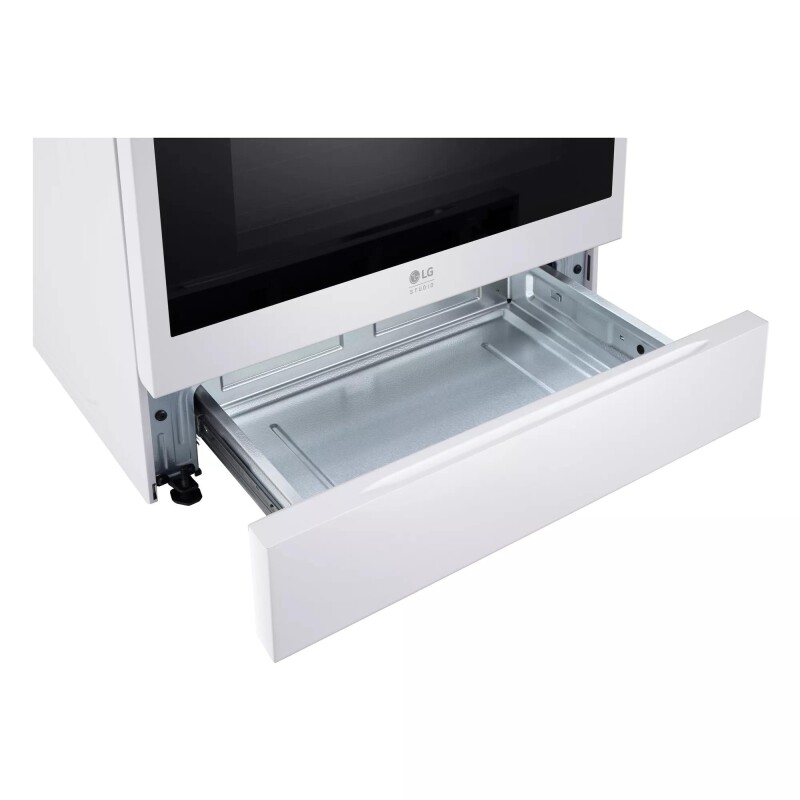 LG STUDIO 6.3 cu. ft. InstaView® Electric Slide-in Range with ProBake Convection® and Air Fry view 7