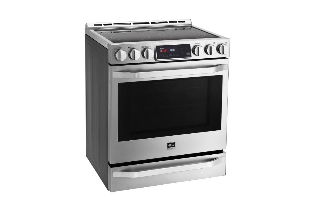 LG STUDIO 6.3 cu. ft. Electric Single Oven Slide-In-range with ProBake Convection® LSSE3026ST