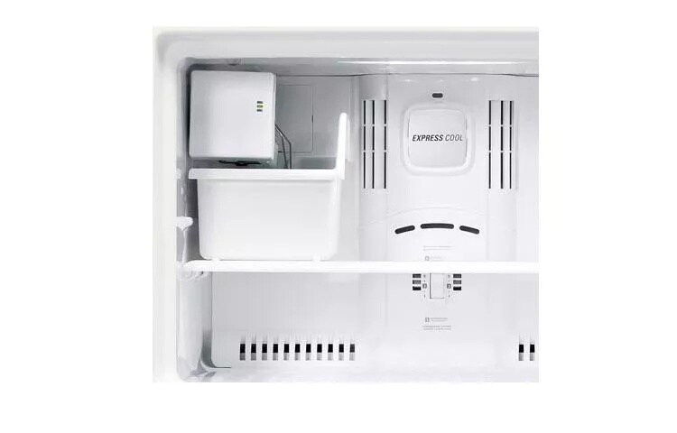 20 Cu. Ft. Large Capacity Top Freezer Refrigerator W/ice Maker (fits A 30" Opening) LTC20380SB