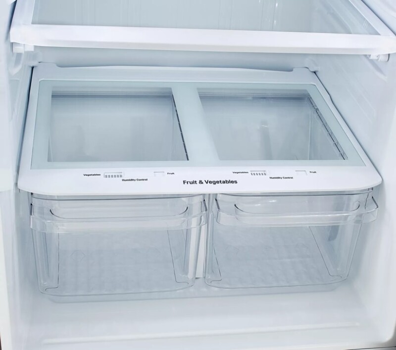 20 cu. ft. Top Freezer Refrigerator LTCS20020V