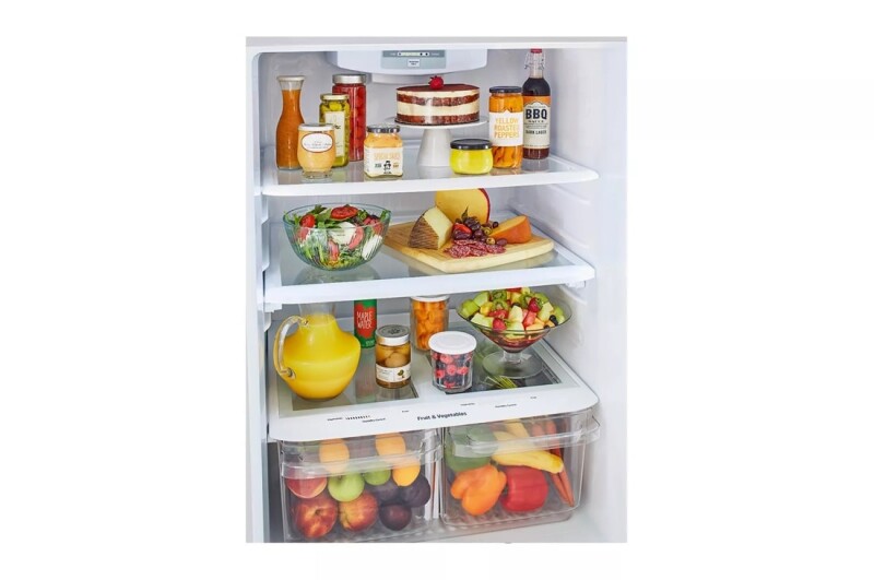 20 cu. ft. Top Freezer Refrigerator view 4