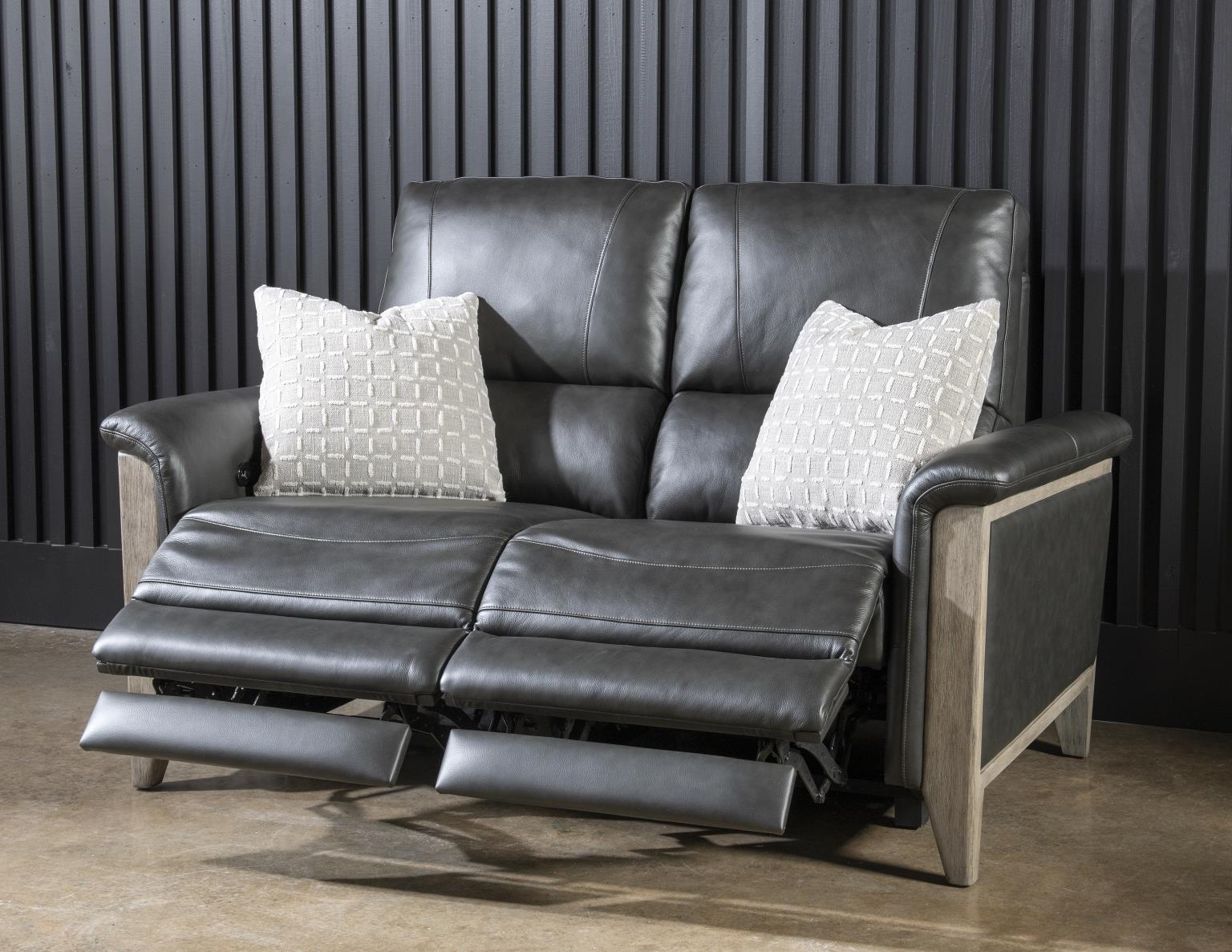 LU320 Esme Ravello Iron UP Loveseat LU320LV21500