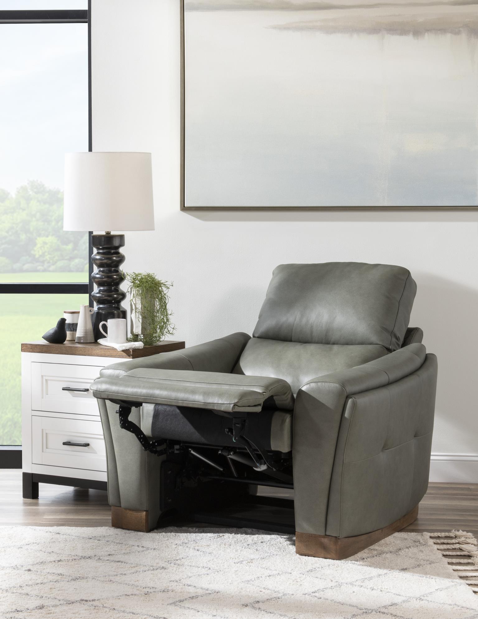 LU350 Malina Ravello Moss UP Recliner LU350RC21020