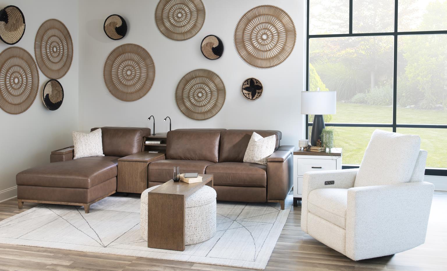 LU310 Solana Positano Clay Biscotti UP Swivel Glider Mohave LU900SG501
