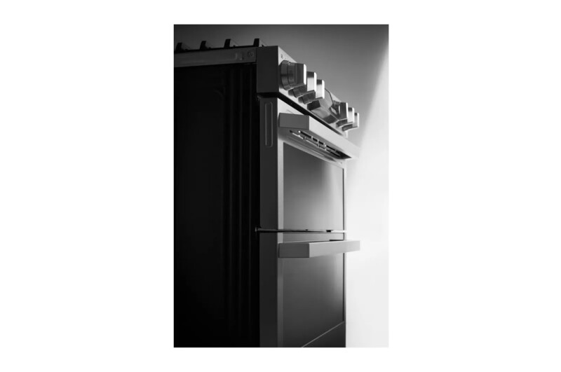 LG SIGNATURE 7.3 cu.ft. Smart wi-fi Enabled Dual Fuel Double Oven Range with ProBake Convection® view 5