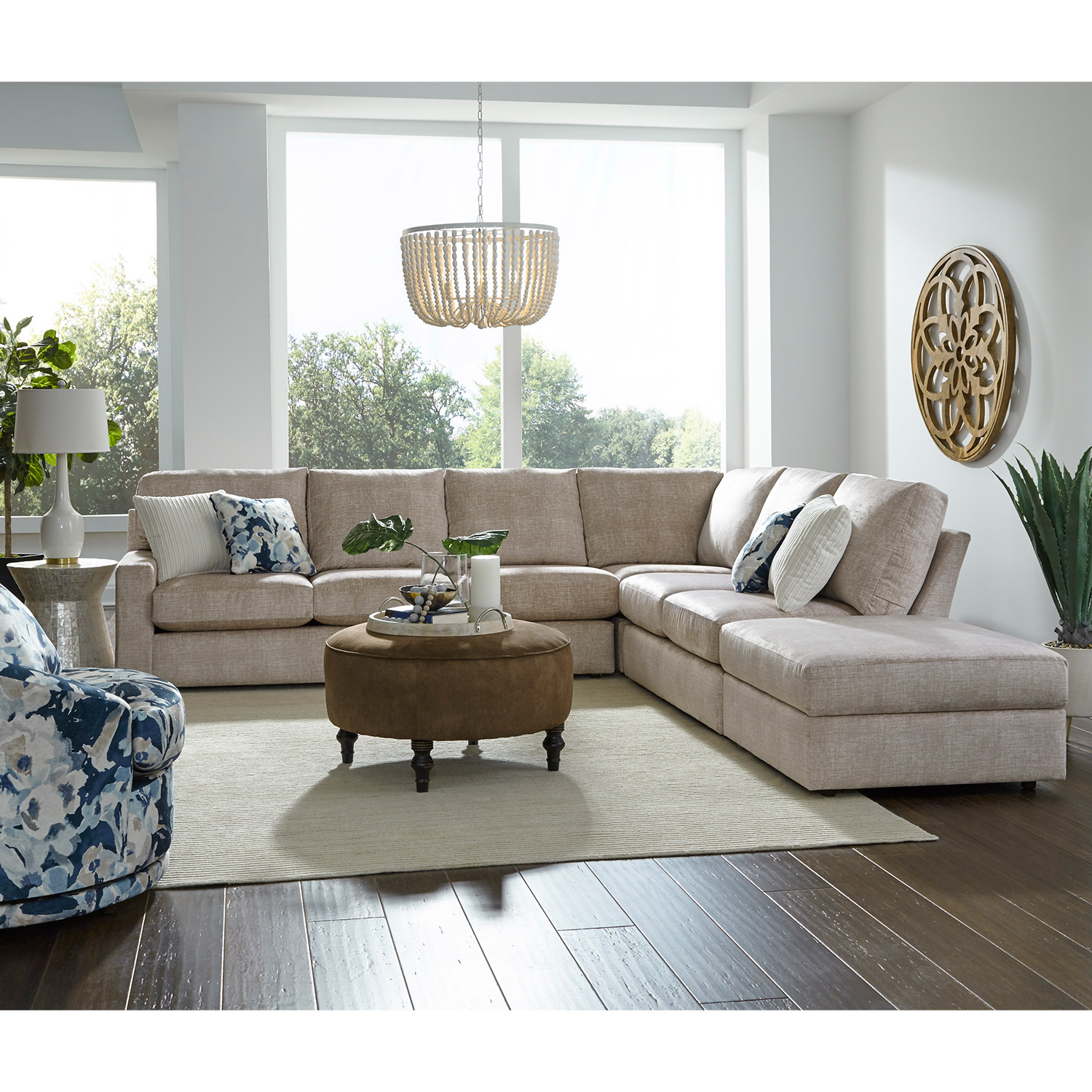 Dovely - Transitionally Styled Chaise Lounge Sofa - M25W M25W