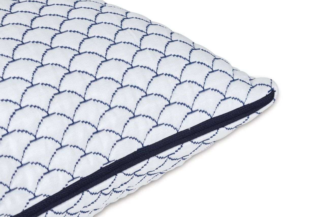 DreamCloudTM Classic Queen and King Pillow Set of 4 In White M88902