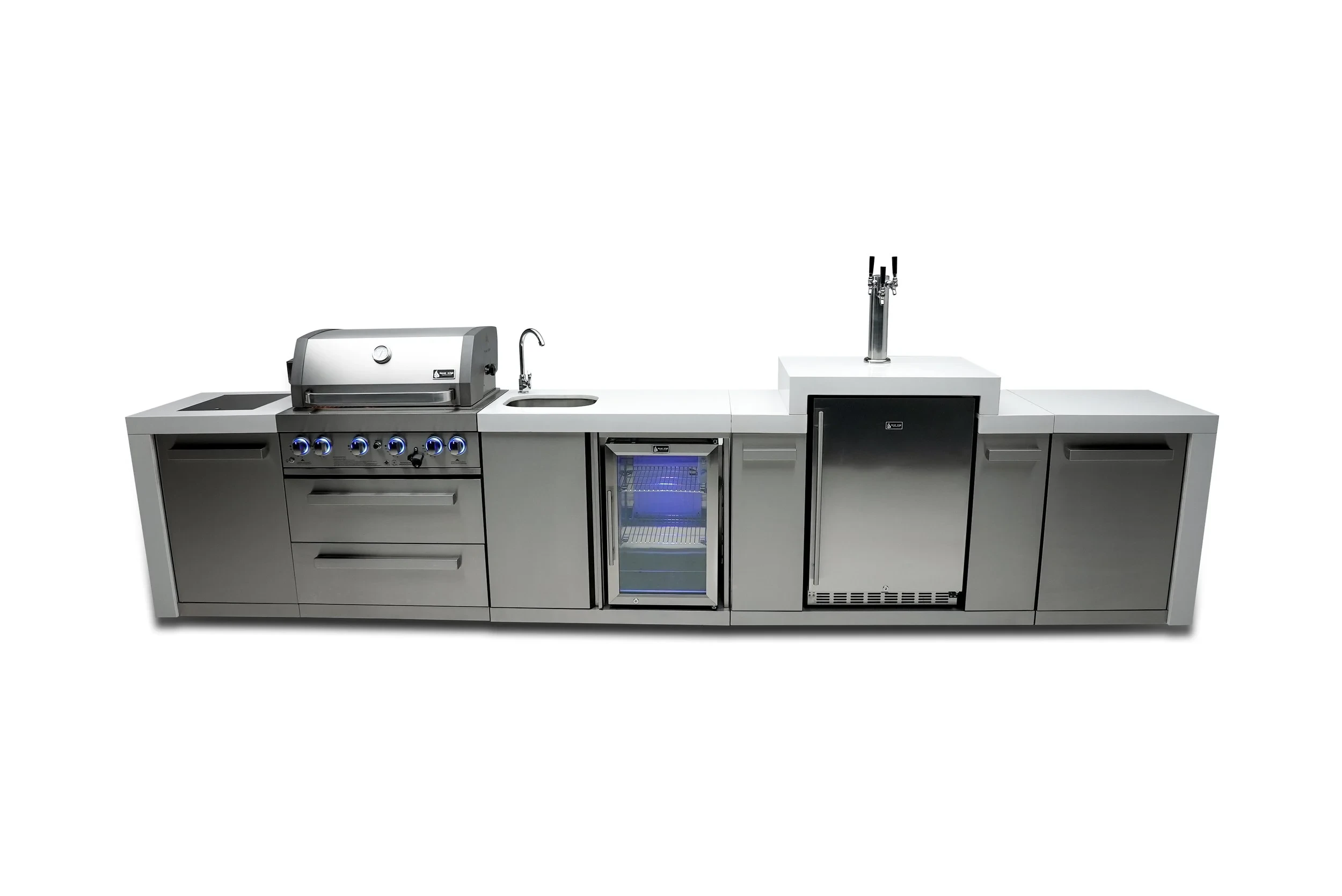 4-burner Deluxe Island With A Kegerator And A Beverage Center MAI400DKEGBEV