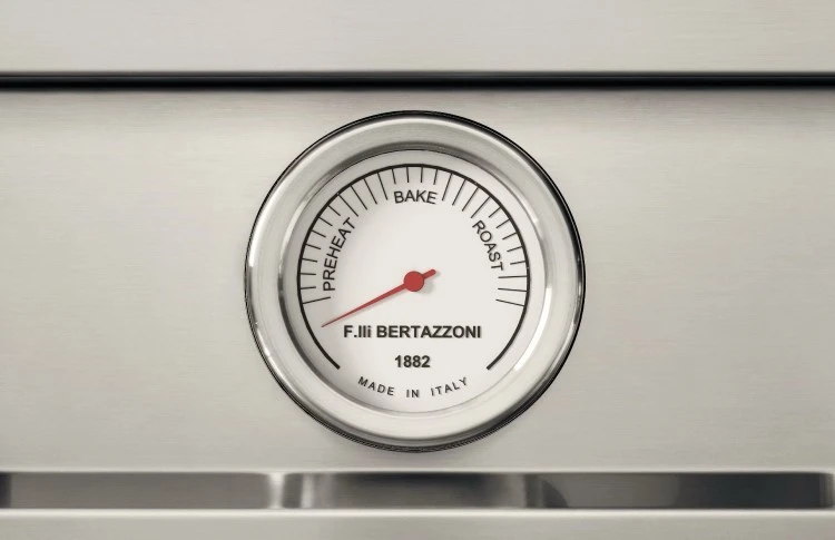 30 inch Induction Range, 4 Heating Zones, Electric Oven - Gold Accents MAS304INMBG