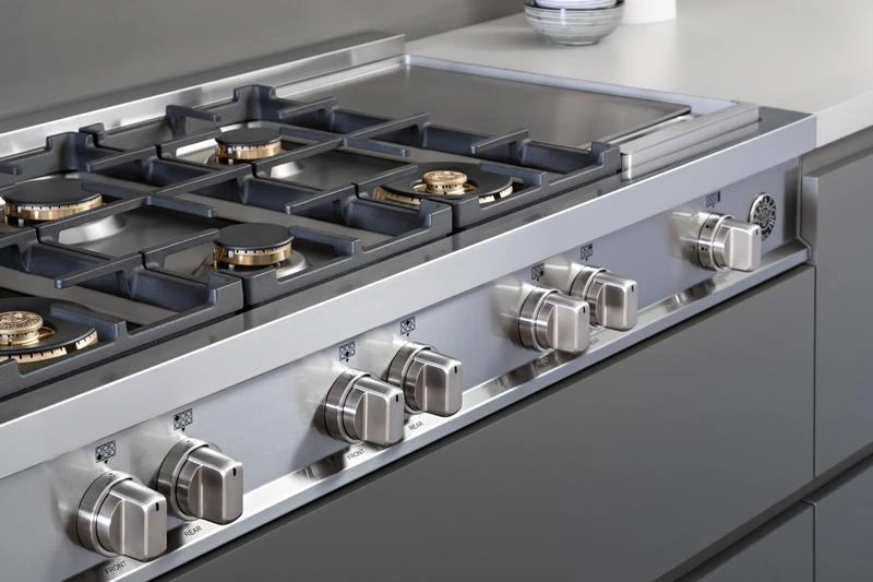 48 Gas Rangetop 6 brass burners + electric griddle MAST486GRTBXT
