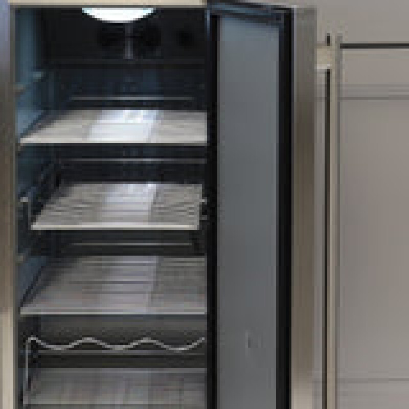 Maxx Ice Compact Outdoor Refrigerator MCR3UOHC, product image 9 of 9