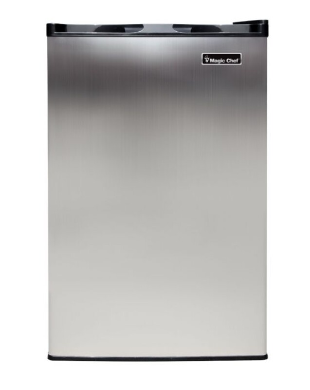Magic Chef 3.0 cu. ft. Upright Freezer Stainless Steel MCUF3STE Picture 1